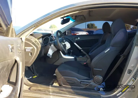 2010 Hyundai Genesis 2.0T Premium from USA, damaged, VIN KMHHT6KD5AU026757